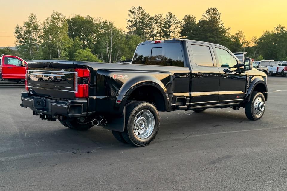 new 2025 Ford F-450 car, priced at $103,975