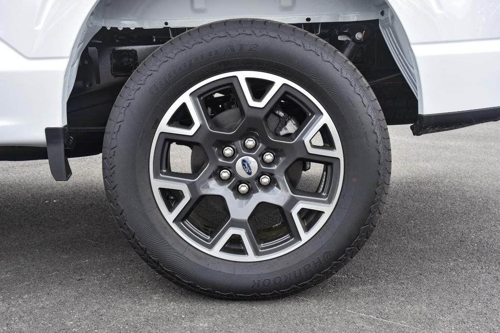 new 2025 Ford F-150 car, priced at $48,423