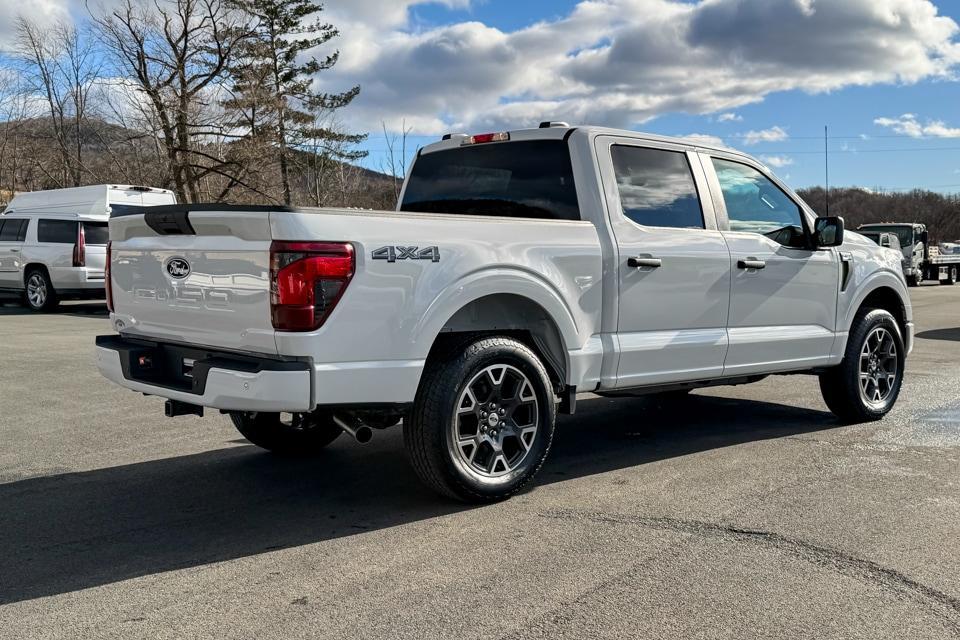 new 2025 Ford F-150 car, priced at $48,423