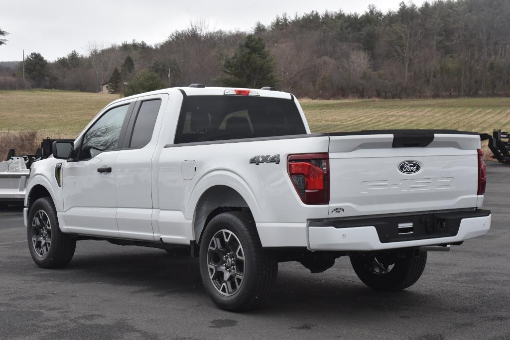new 2025 Ford F-150 car, priced at $47,175