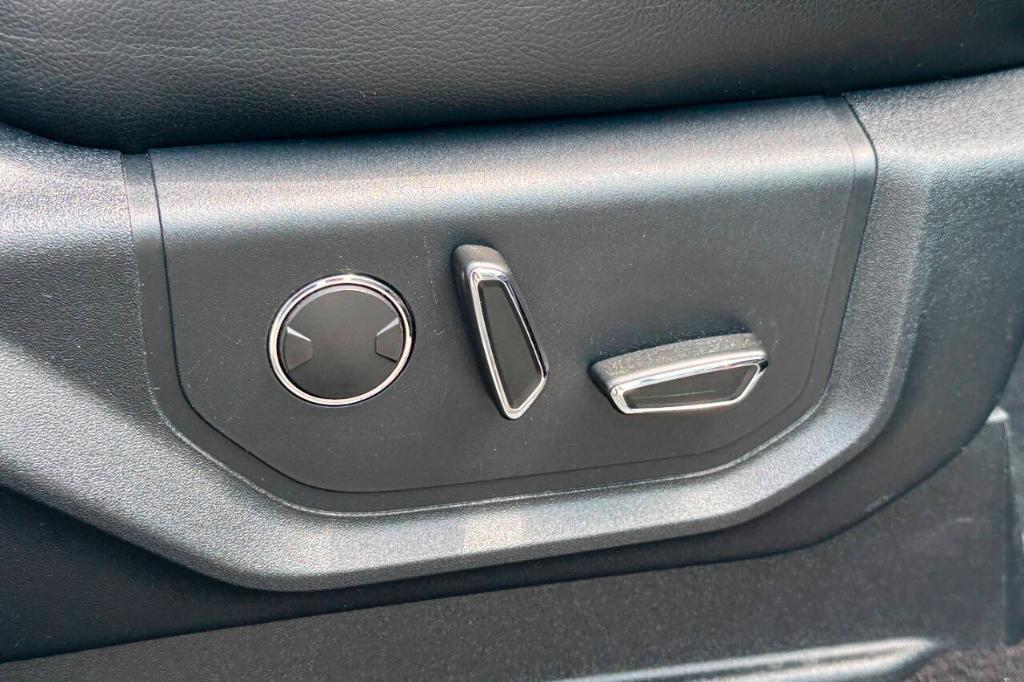 used 2018 Ford F-150 car, priced at $26,900