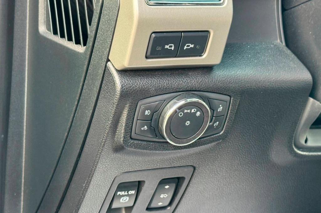 used 2018 Ford F-150 car, priced at $26,900
