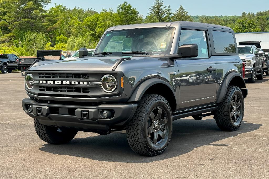 new 2024 Ford Bronco car, priced at $49,025