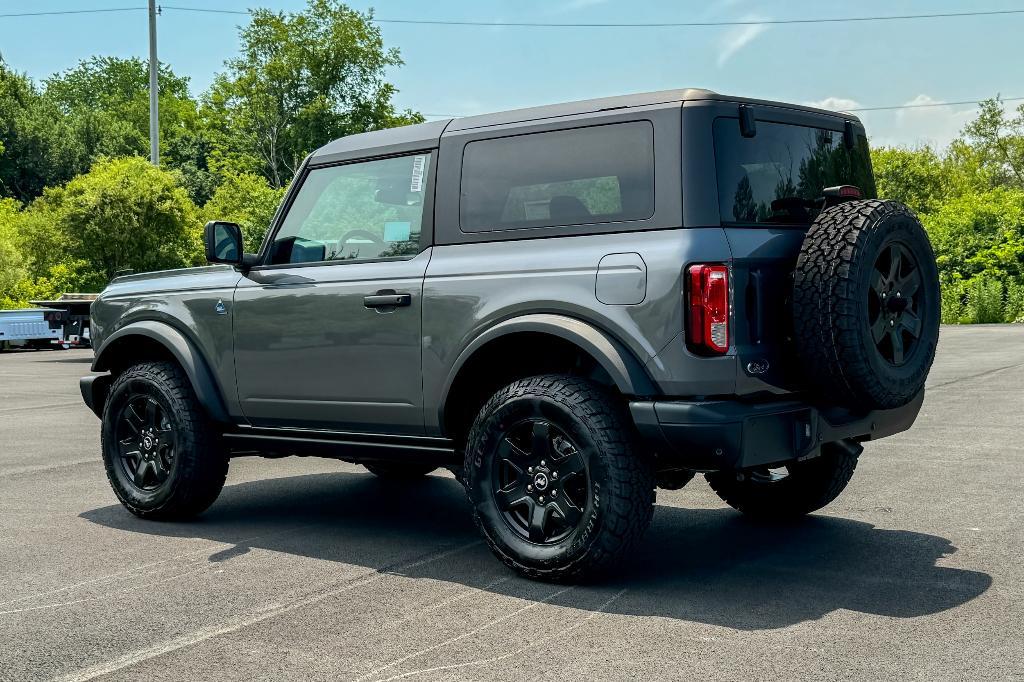 new 2024 Ford Bronco car, priced at $49,025