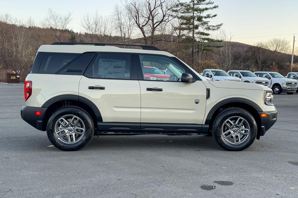 new 2025 Ford Bronco Sport car, priced at $36,165
