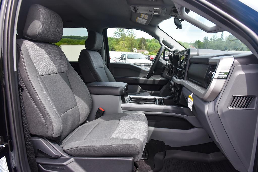 new 2025 Ford F-250 car, priced at $65,355