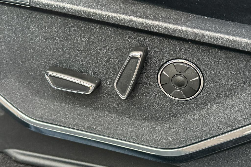 new 2024 Ford F-150 car, priced at $69,404