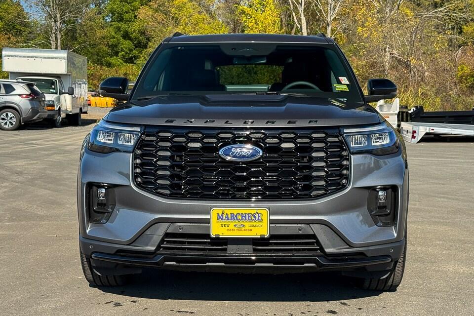 new 2025 Ford Explorer car