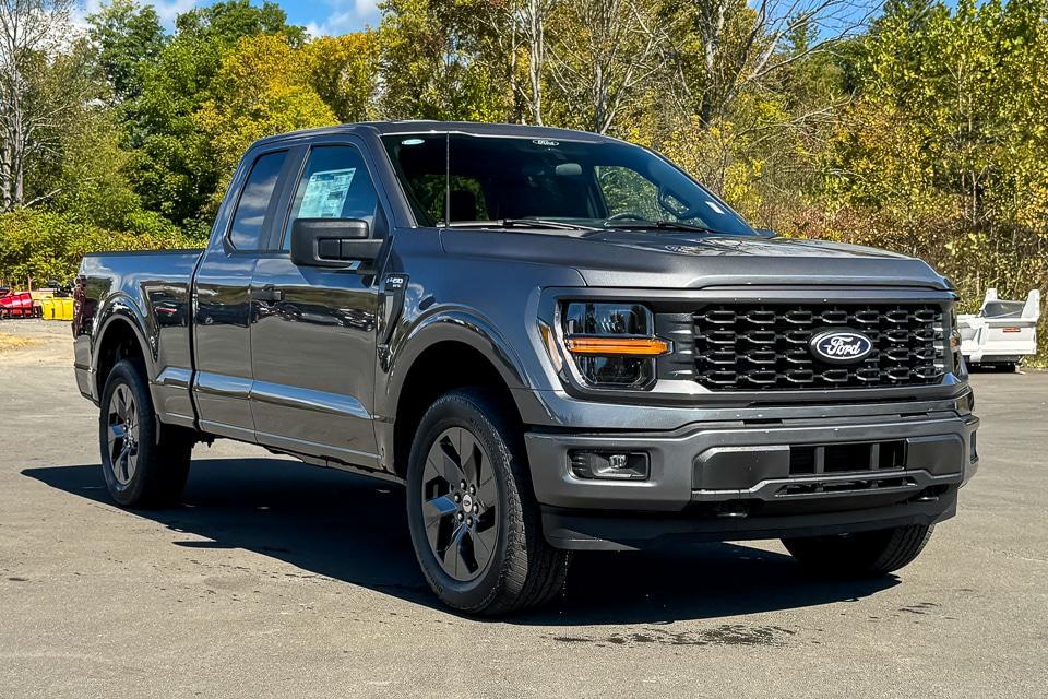 new 2025 Ford F-150 car, priced at $49,820