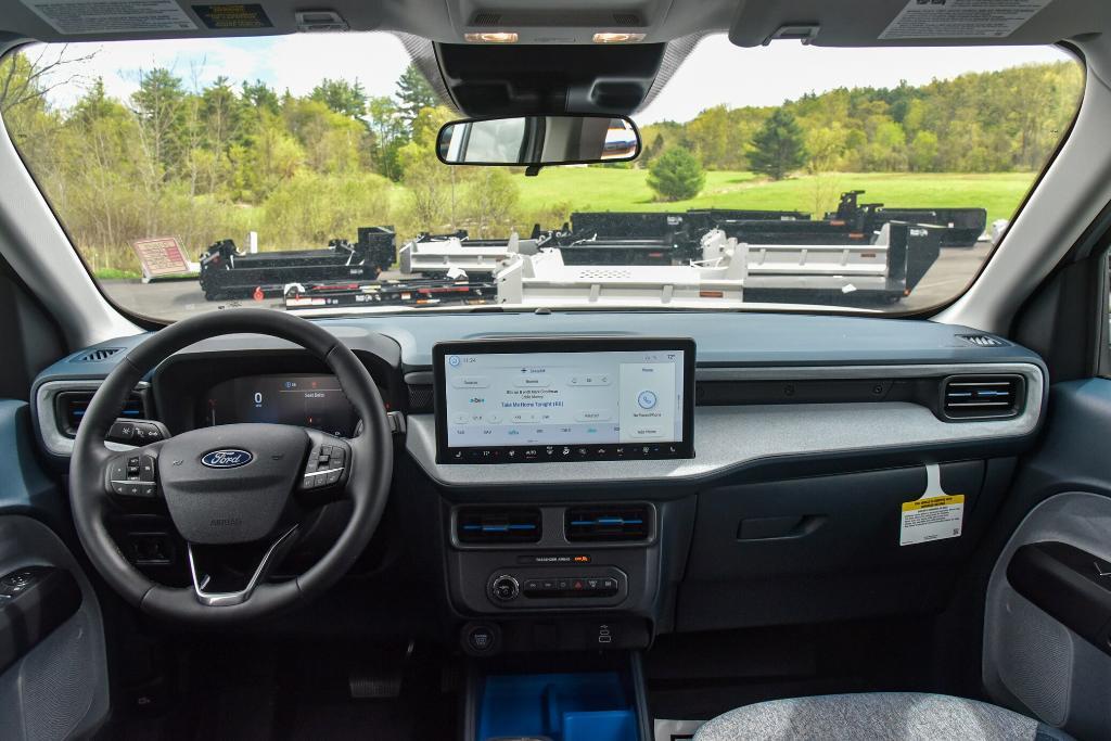 new 2025 Ford Maverick car, priced at $33,192