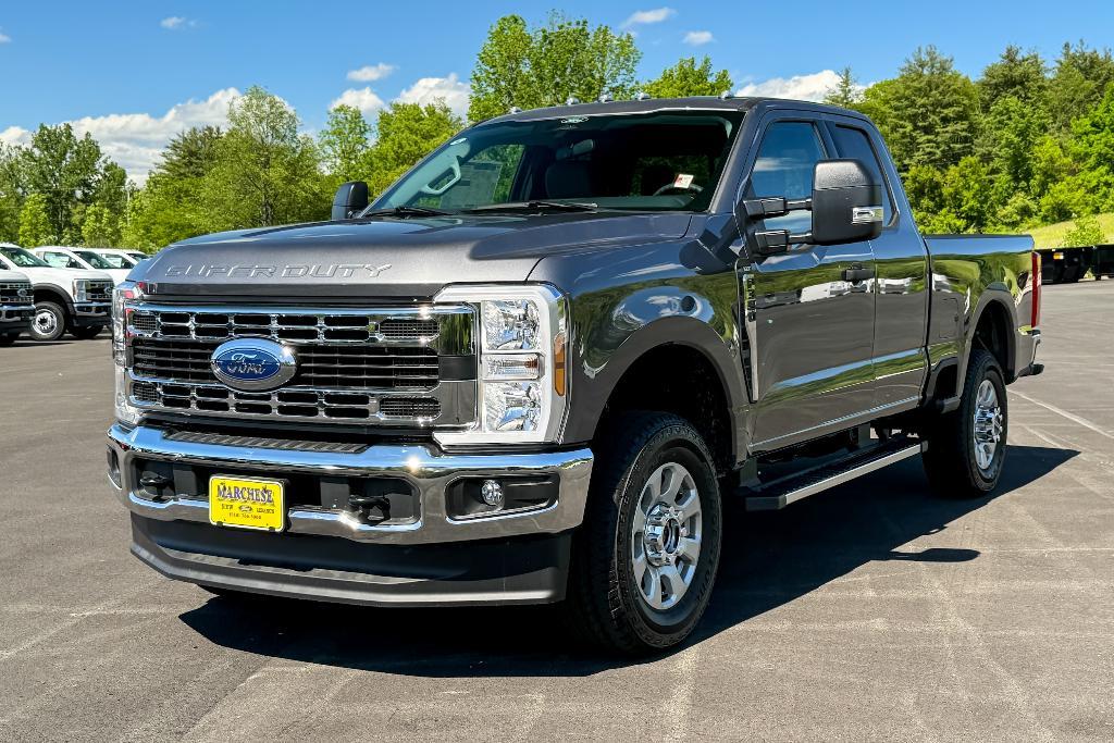 new 2024 Ford F-350 car, priced at $60,510