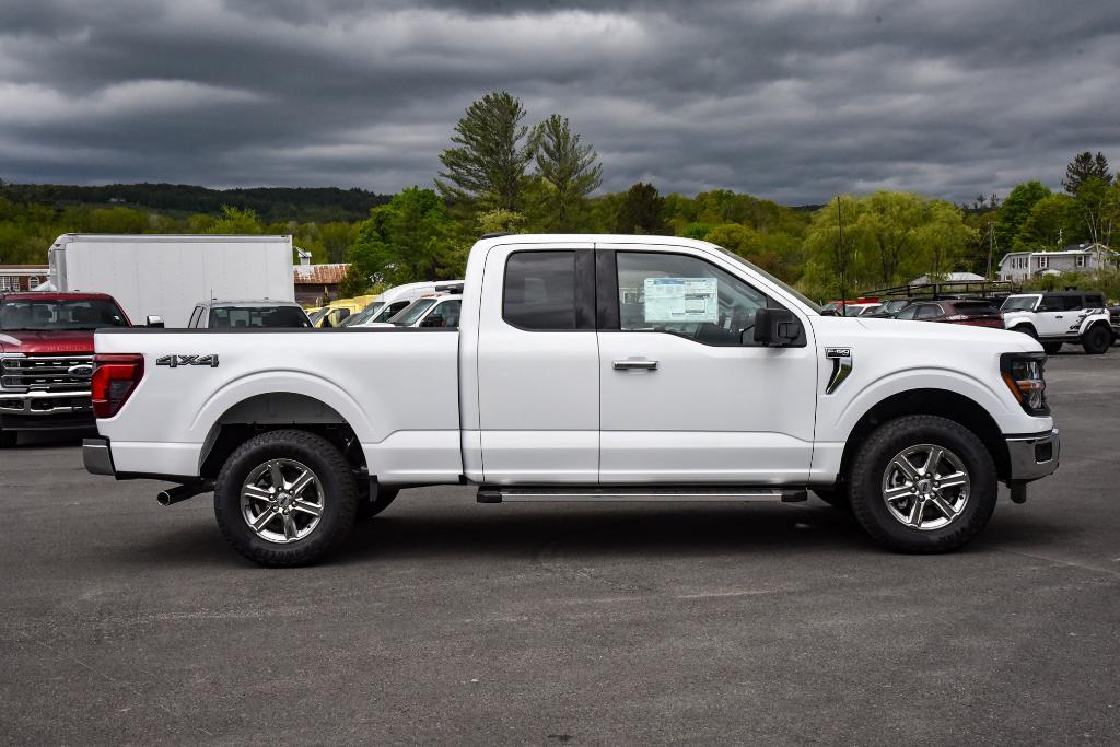 new 2024 Ford F-150 car, priced at $48,741