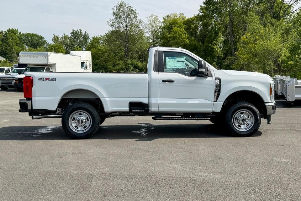 new 2025 Ford F-350 car, priced at $54,955