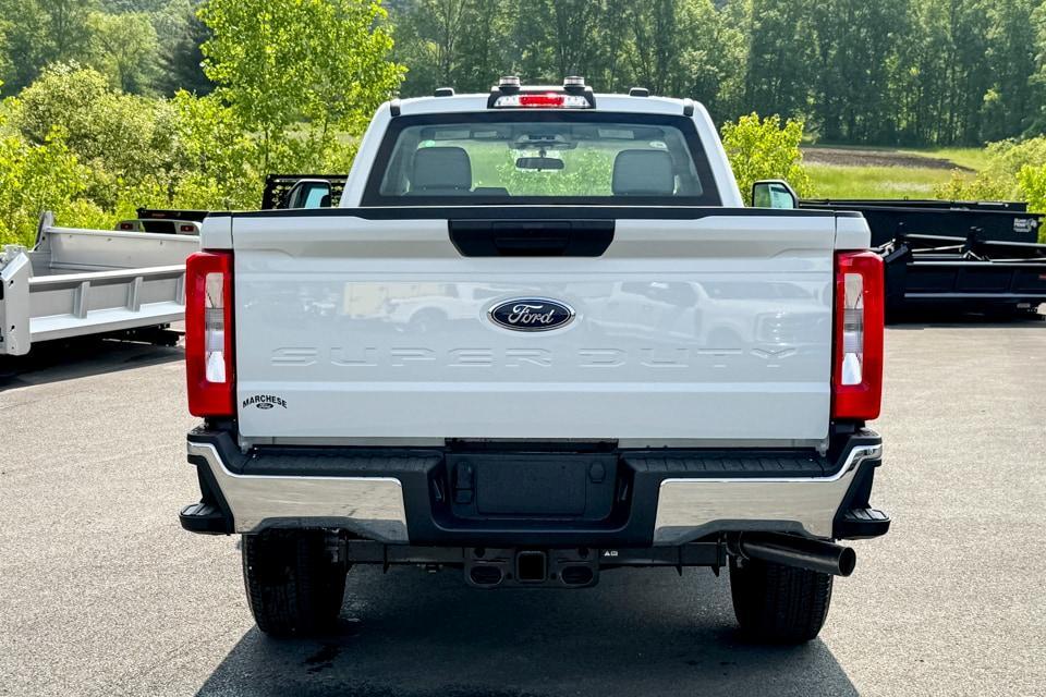 new 2025 Ford F-350 car, priced at $54,955