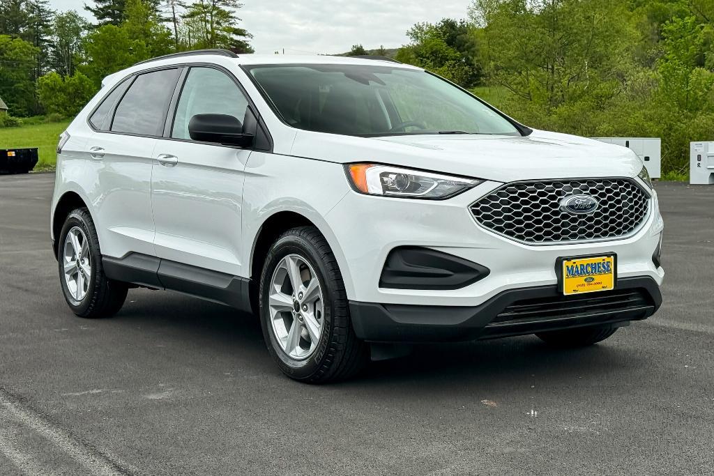 new 2024 Ford Edge car, priced at $40,385