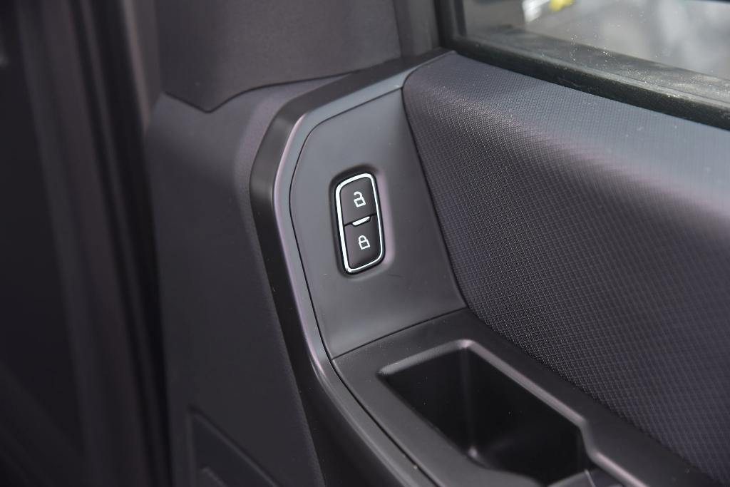 new 2025 Ford F-150 car, priced at $46,077