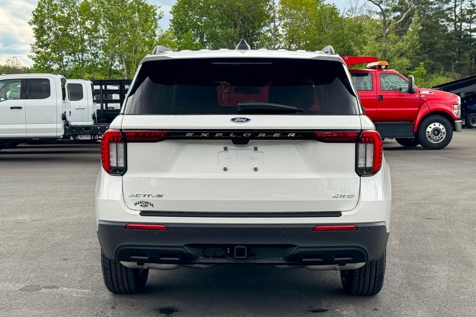 new 2025 Ford Explorer car, priced at $44,375