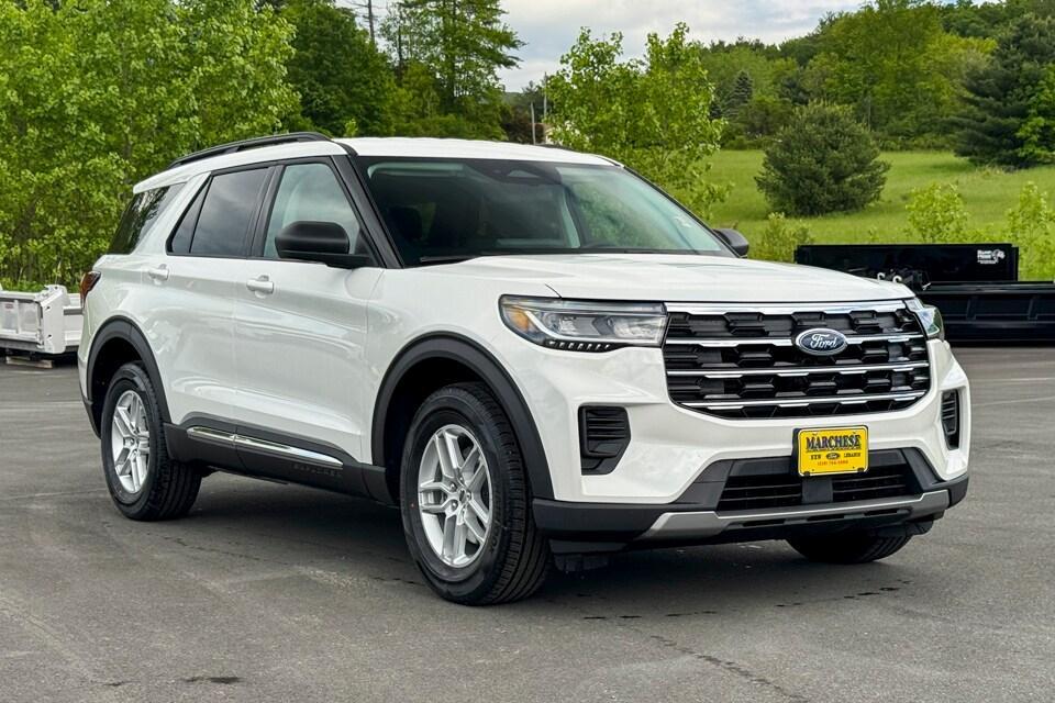 new 2025 Ford Explorer car, priced at $44,375