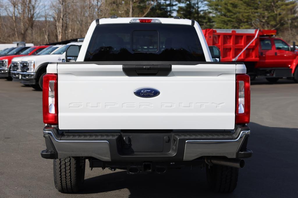 new 2025 Ford F-350 car, priced at $59,270