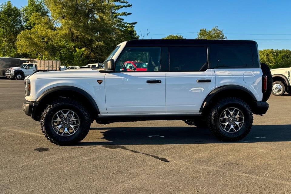 new 2025 Ford Bronco car, priced at $59,910