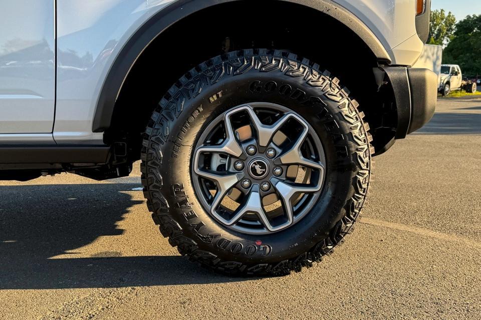 new 2025 Ford Bronco car, priced at $59,910