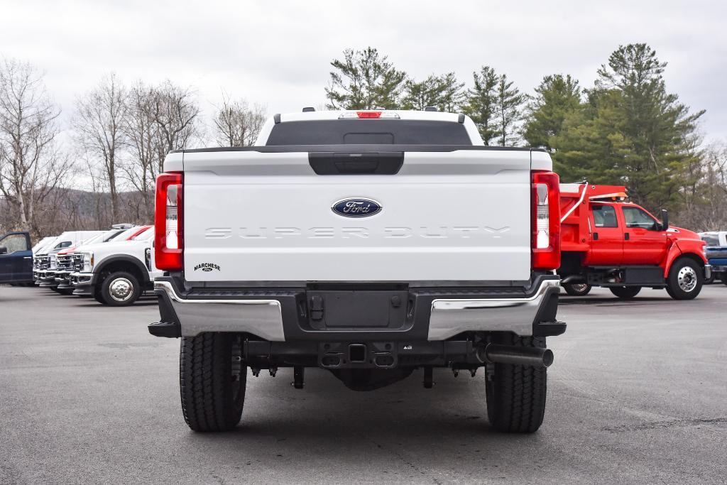 new 2025 Ford F-350 car, priced at $62,265