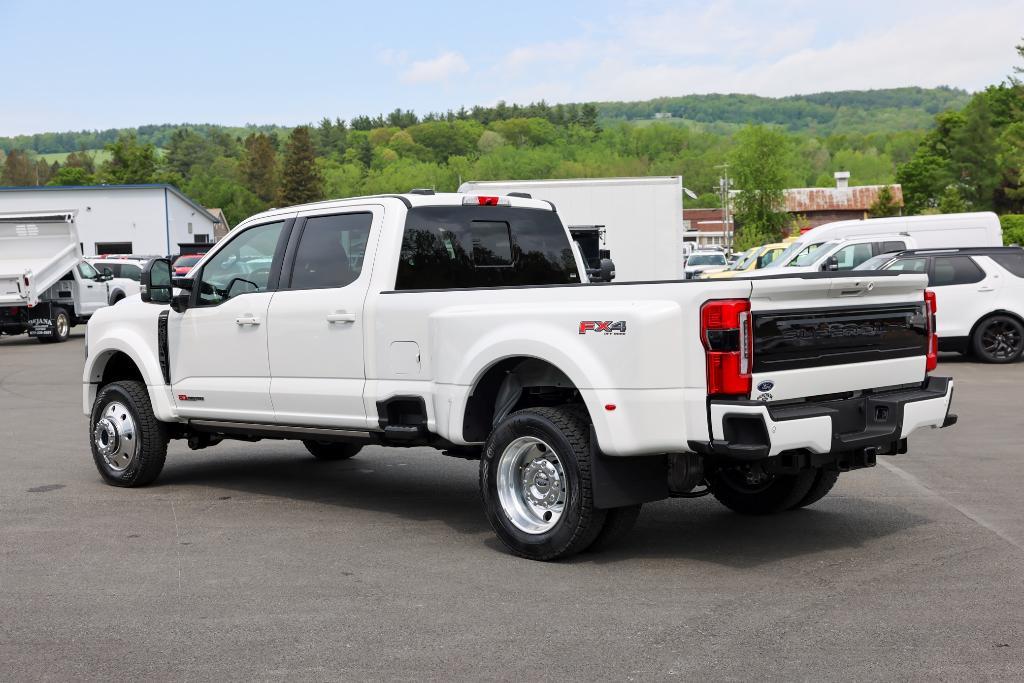 new 2025 Ford F-450 car, priced at $105,565