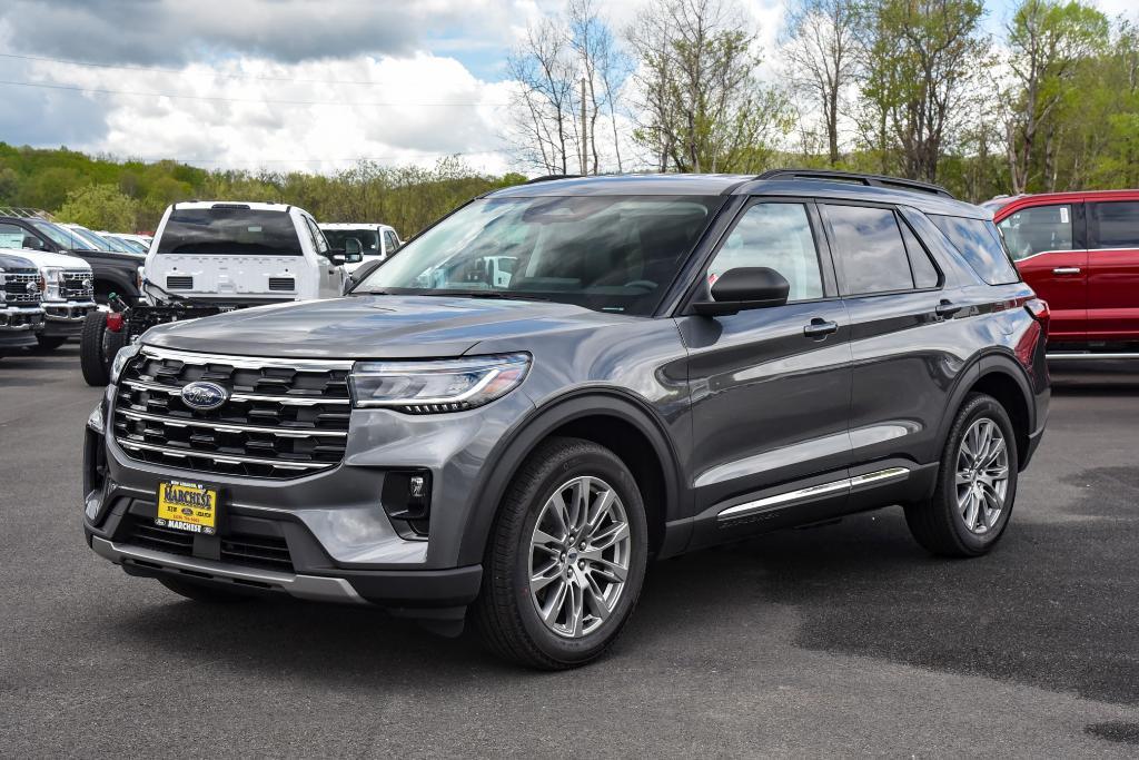 new 2025 Ford Explorer car, priced at $48,205