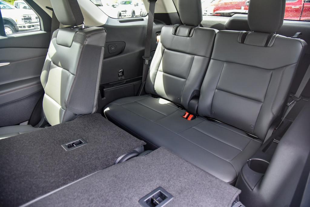 new 2025 Ford Explorer car, priced at $48,205