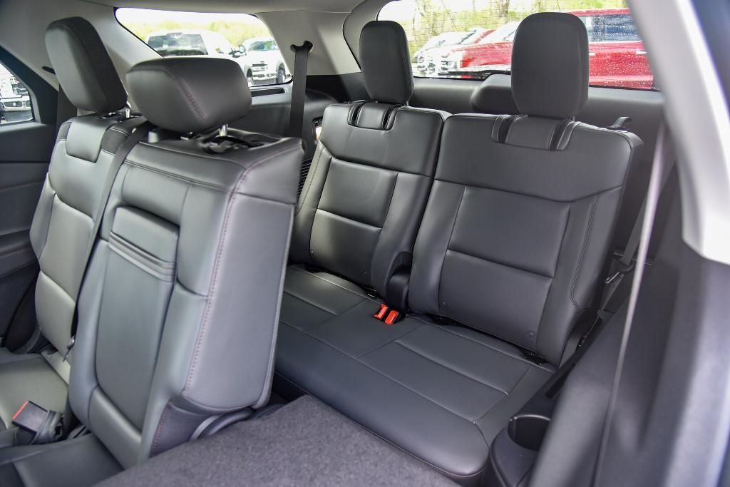new 2025 Ford Explorer car, priced at $48,205