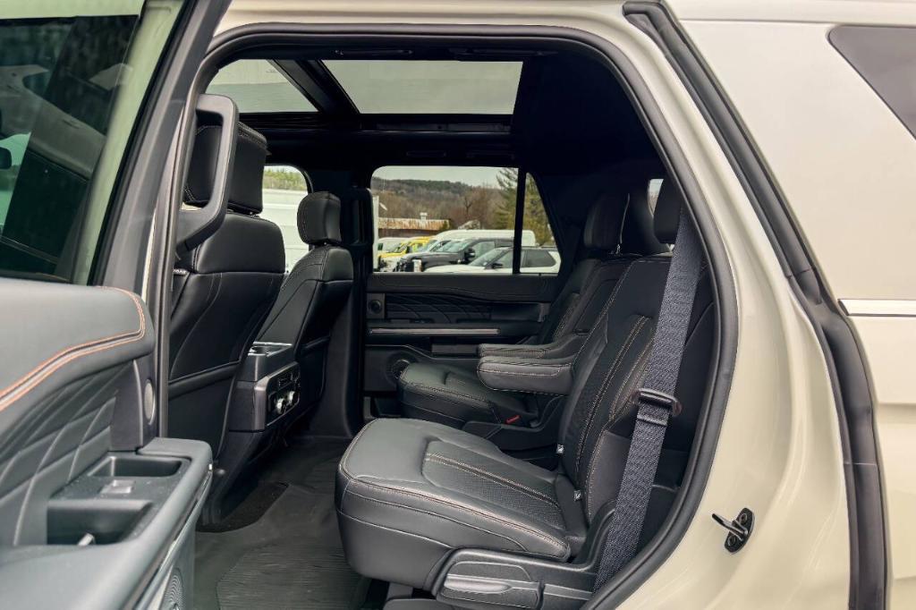 used 2023 Ford Expedition car, priced at $69,900
