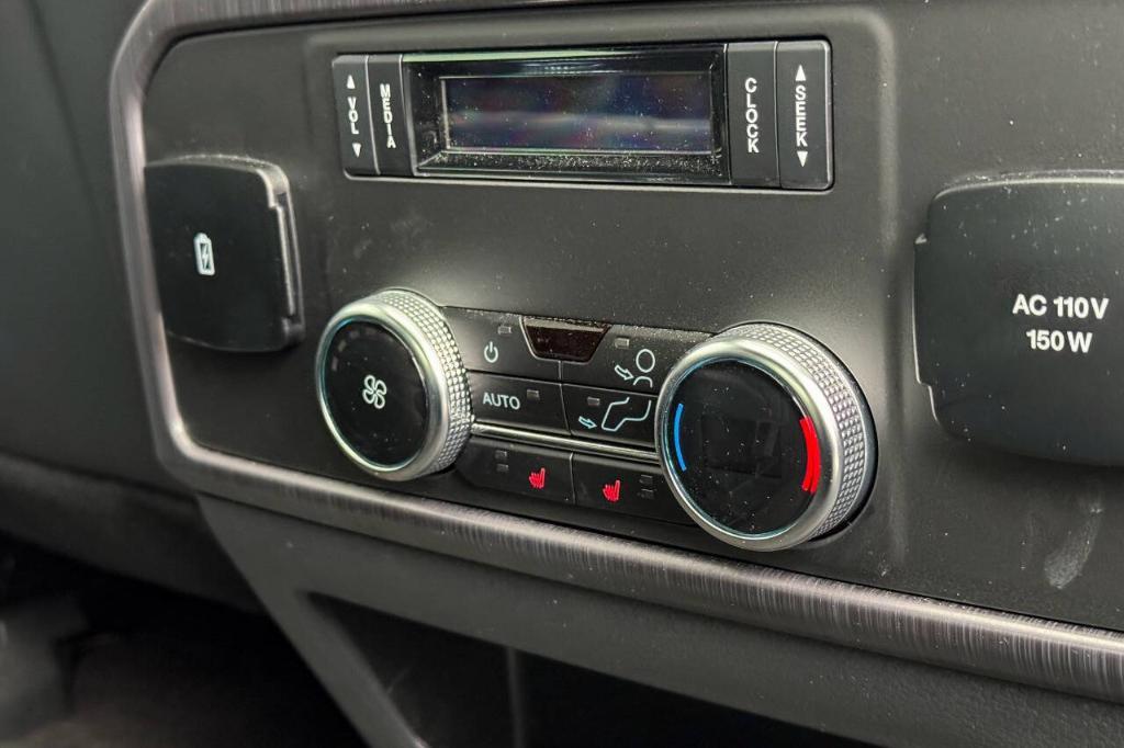 used 2023 Ford Expedition car, priced at $69,900