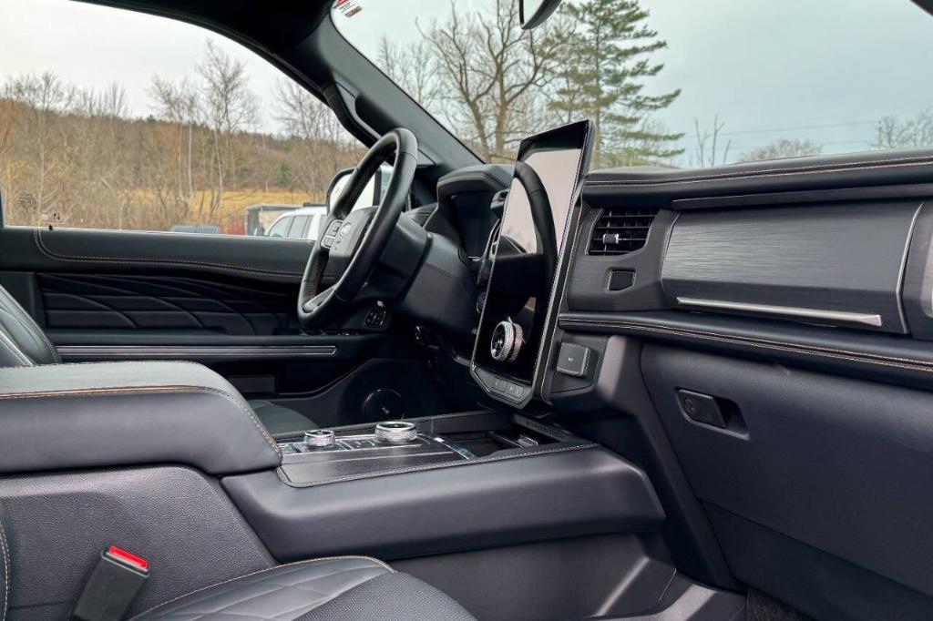 used 2023 Ford Expedition car, priced at $69,900