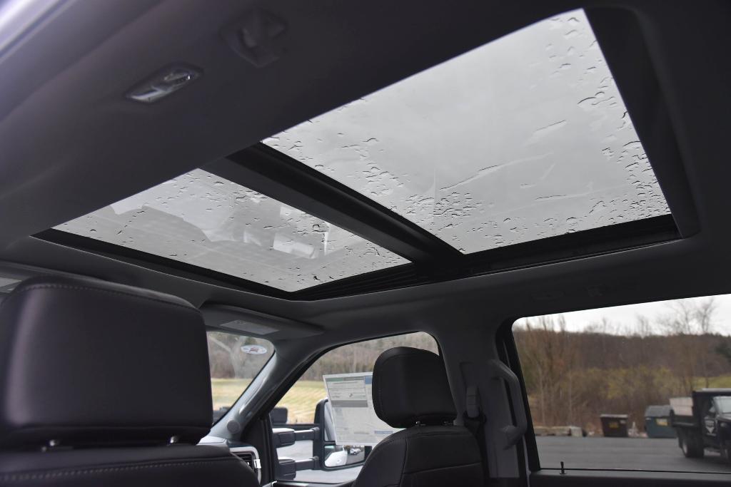 new 2024 Ford F-350 car, priced at $67,576
