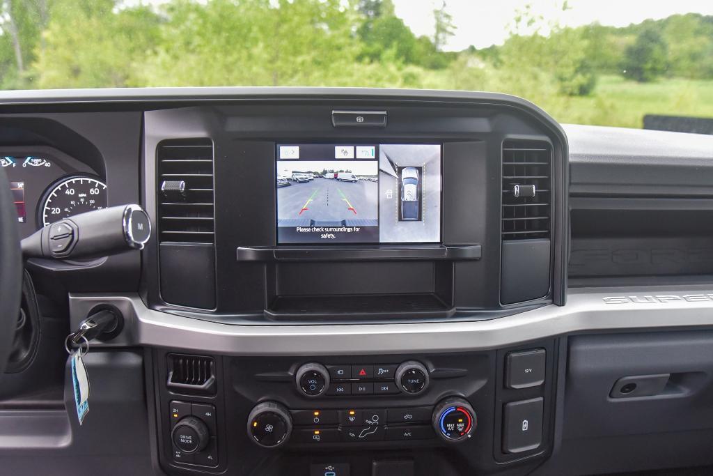 new 2025 Ford F-350 car, priced at $69,580