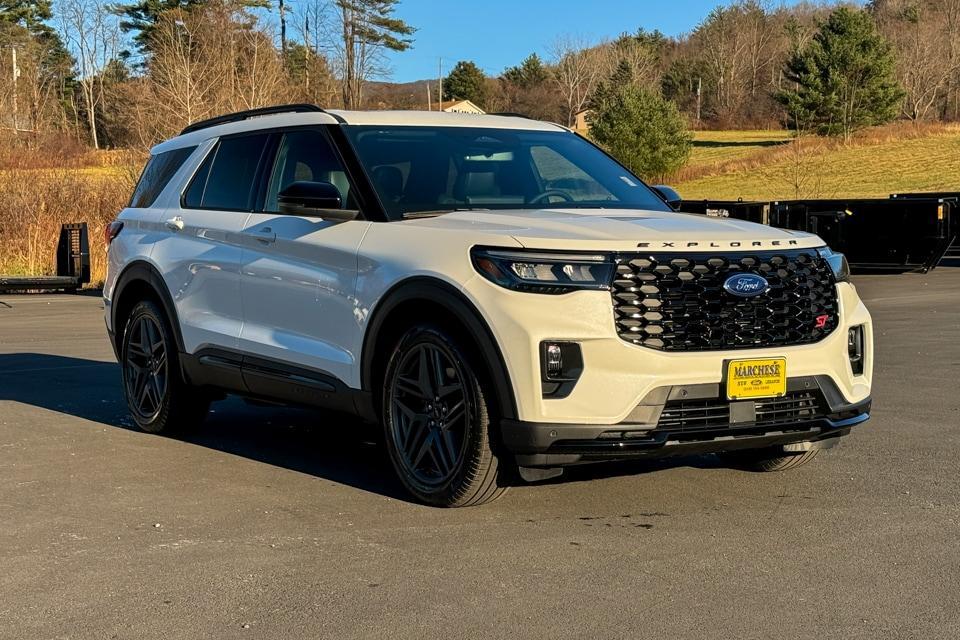 new 2025 Ford Explorer car, priced at $62,345