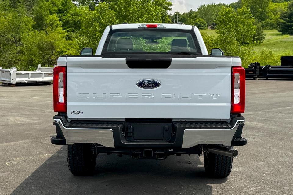 new 2025 Ford F-350 car