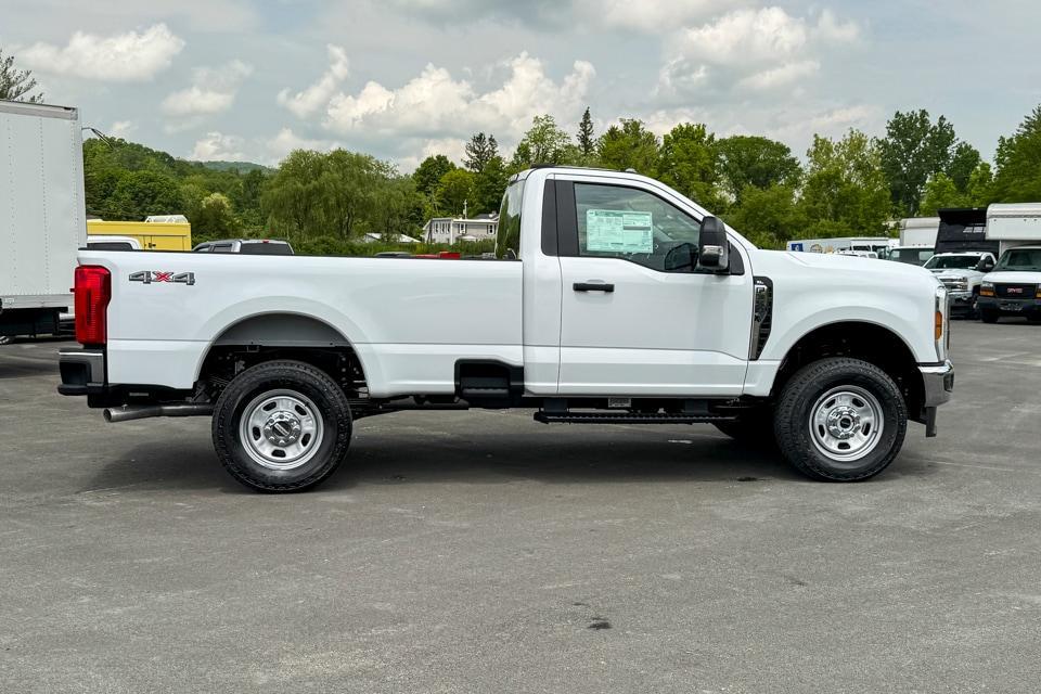 new 2025 Ford F-350 car