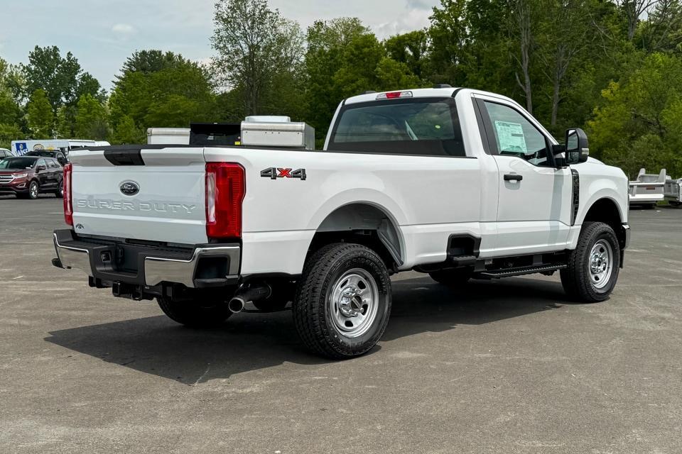 new 2025 Ford F-350 car