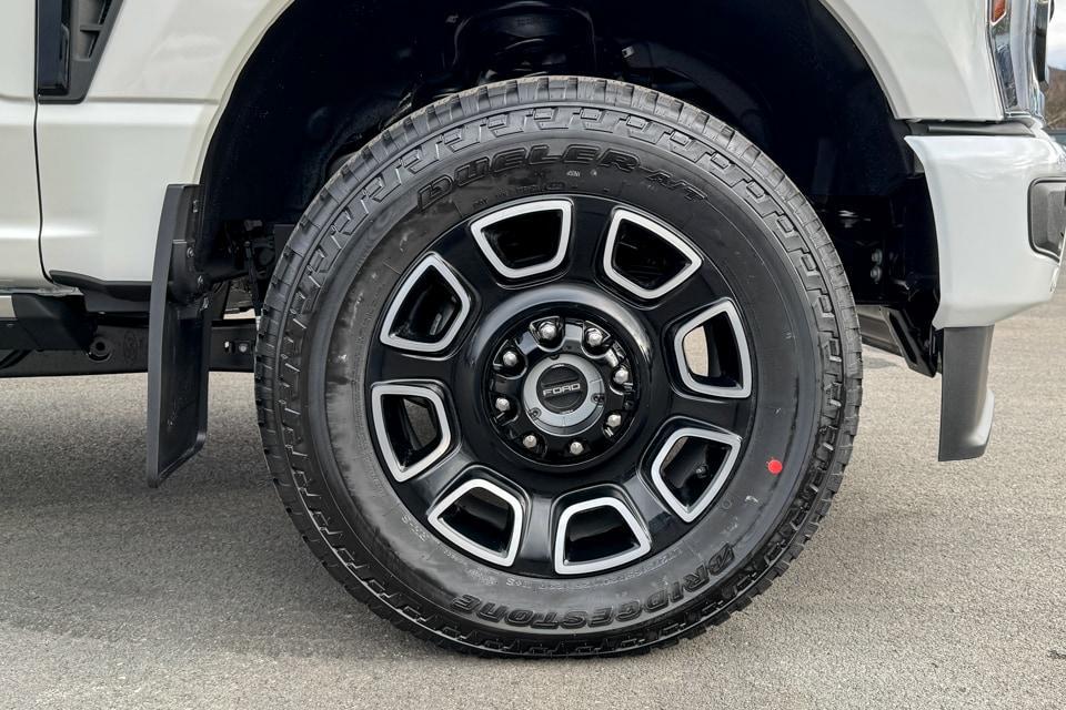 new 2025 Ford F-350 car, priced at $100,895