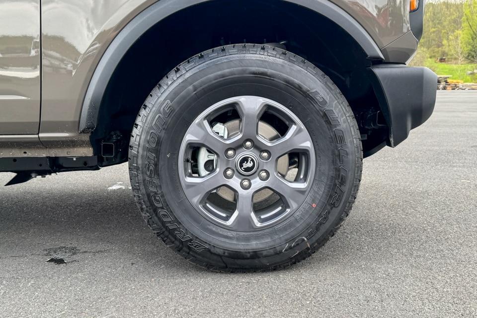 new 2025 Ford Bronco car, priced at $43,355
