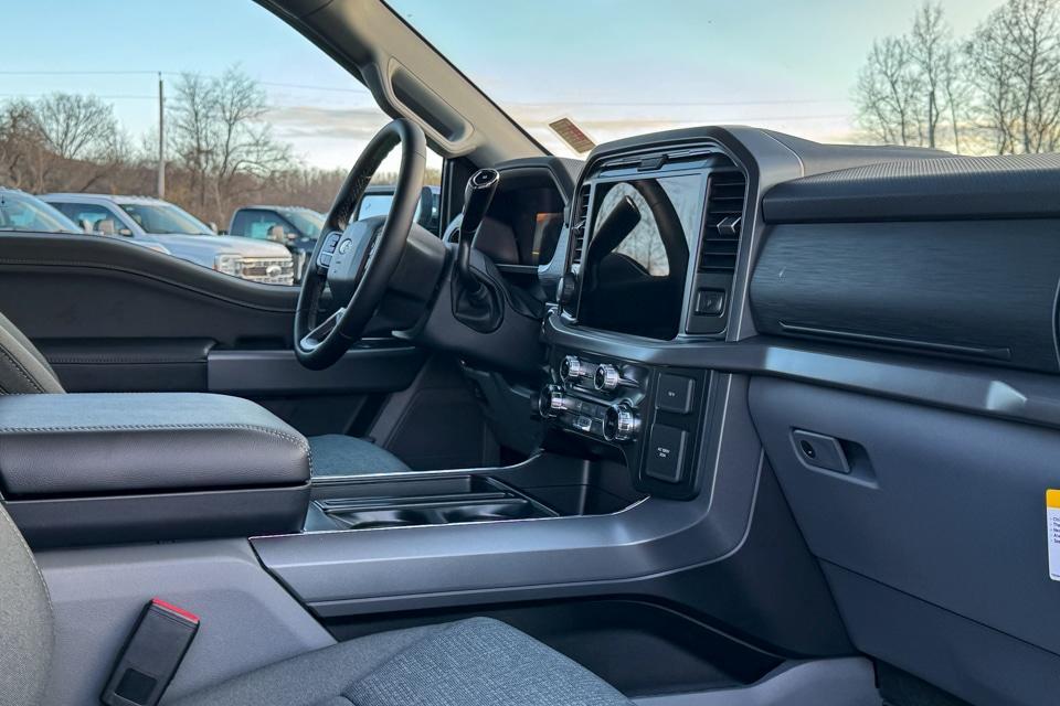 new 2025 Ford F-150 car, priced at $62,160