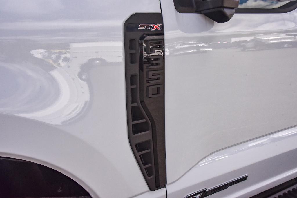 new 2024 Ford F-350 car, priced at $63,223