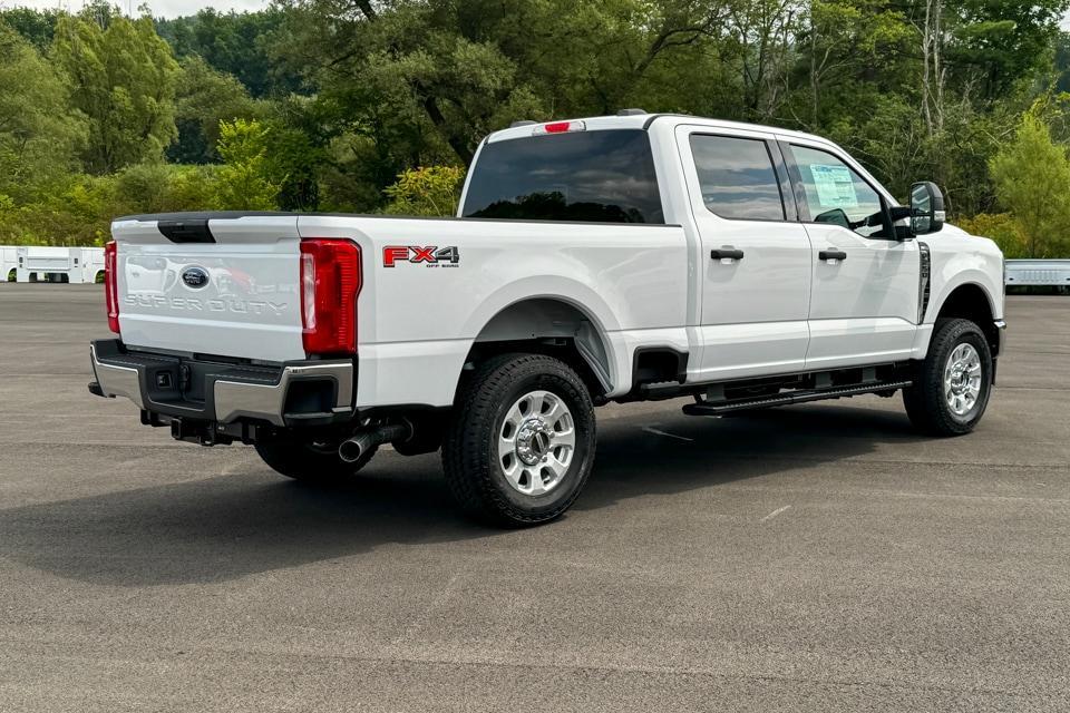 new 2024 Ford F-250 car, priced at $58,860