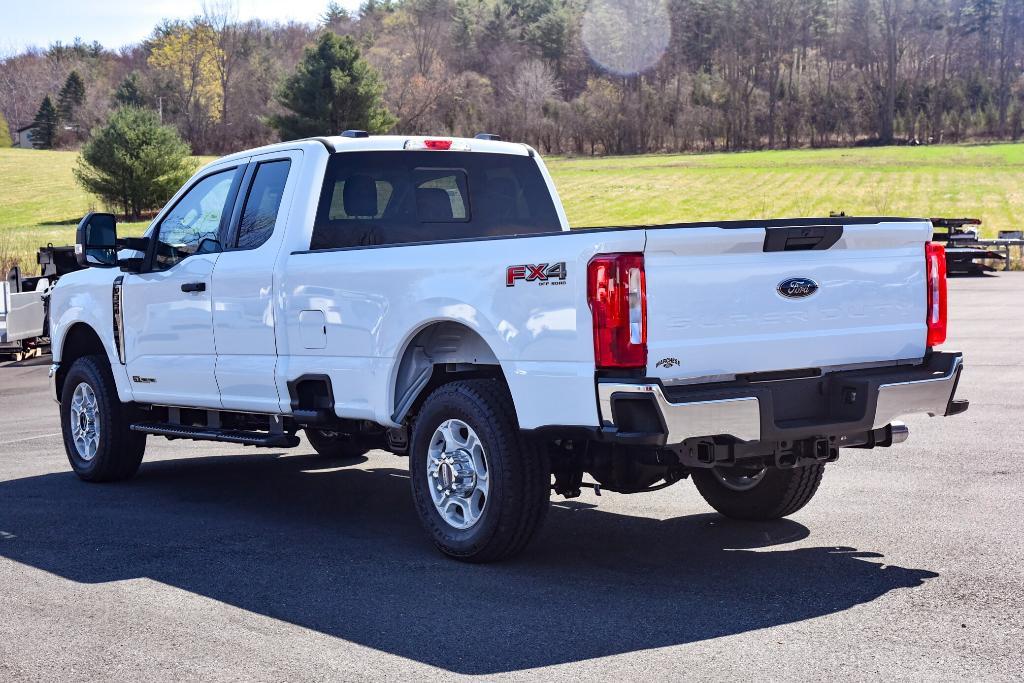 new 2025 Ford F-350 car, priced at $73,155