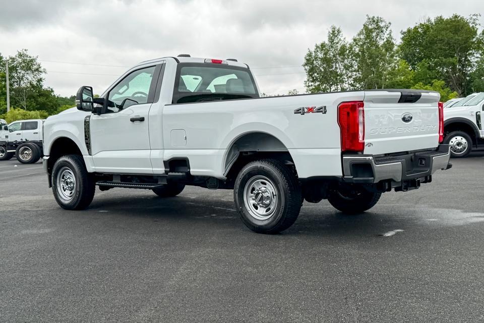 new 2025 Ford F-250 car, priced at $52,935