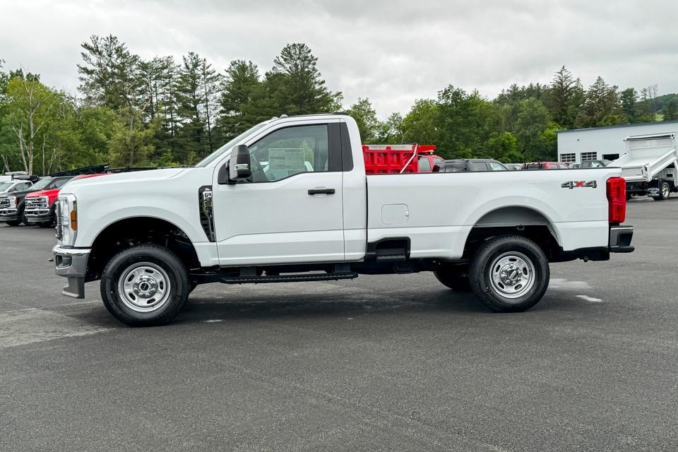 new 2025 Ford F-250 car, priced at $52,935
