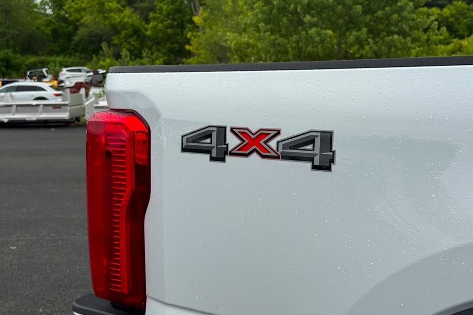 new 2025 Ford F-250 car, priced at $52,935