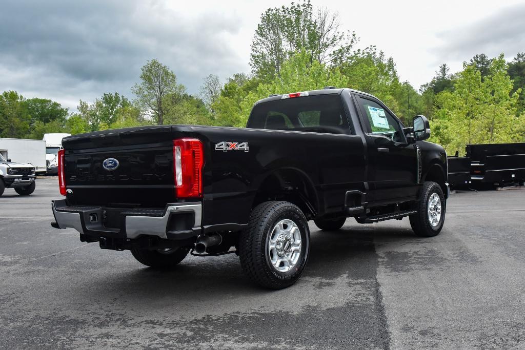 new 2025 Ford F-350 car, priced at $57,430