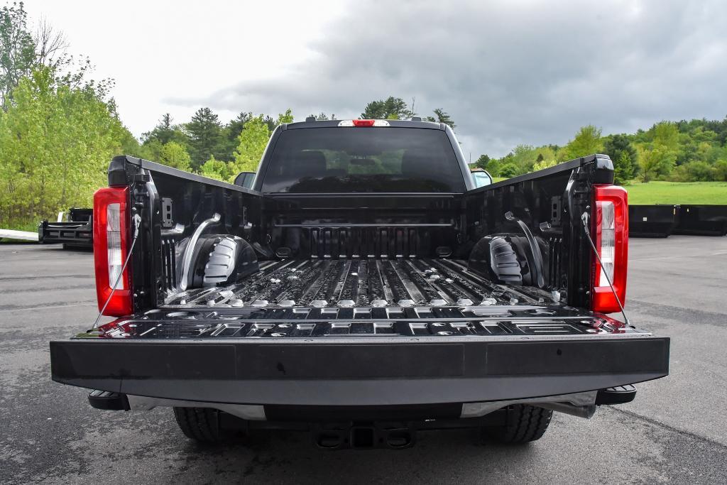 new 2025 Ford F-350 car, priced at $57,430